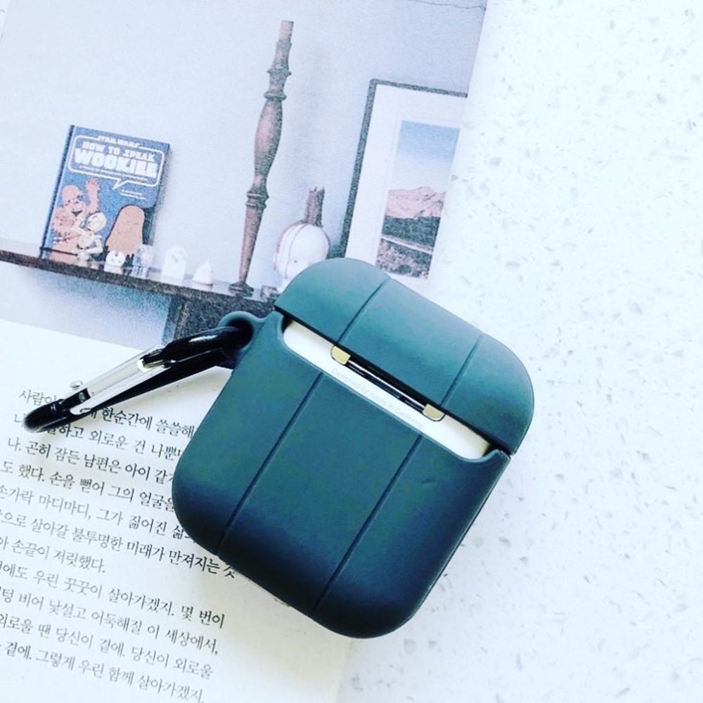 Nintendo Switch AirPod Case - Picture 2 of 10